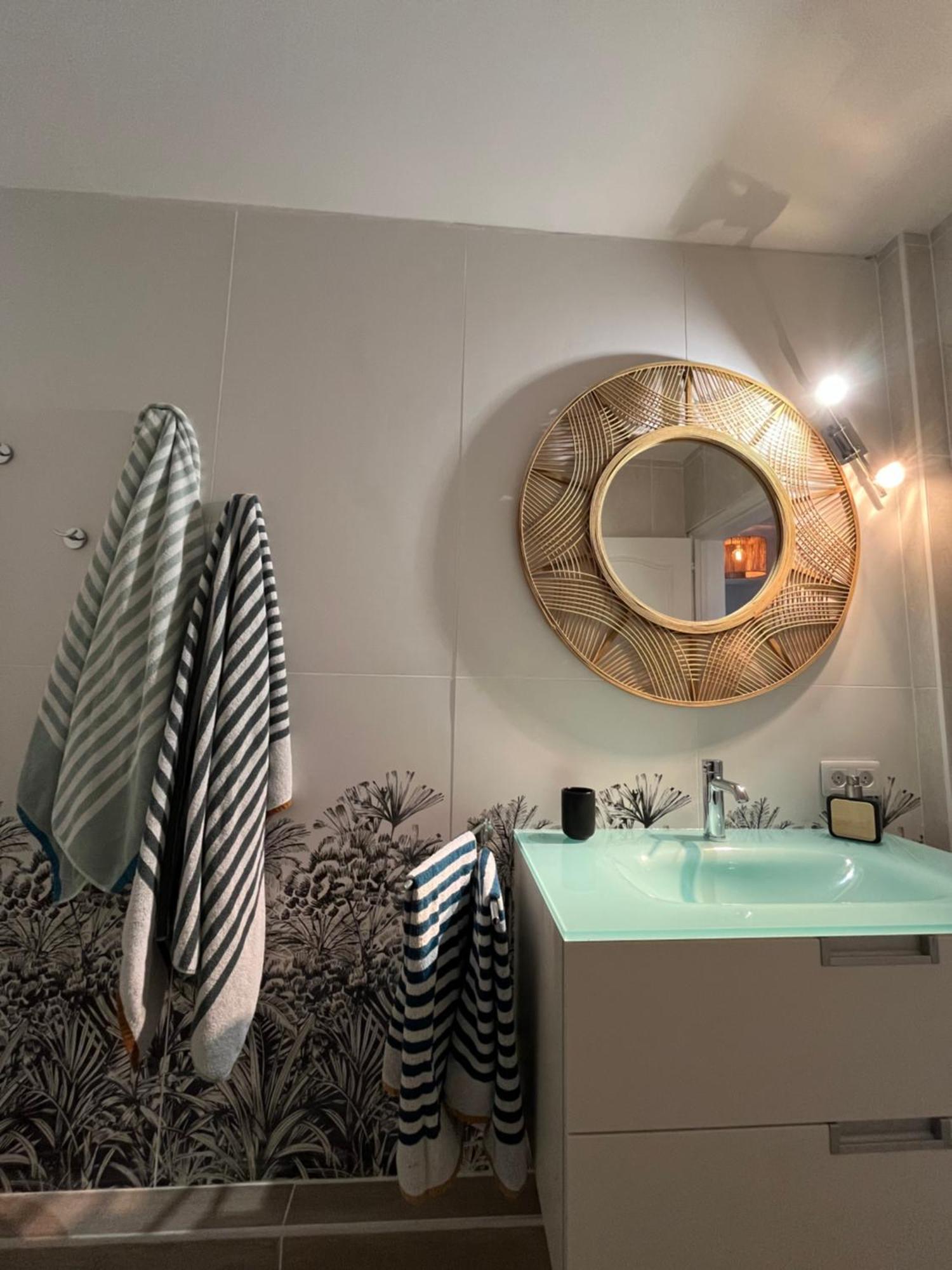 Le Petit Coin De Paradis Apartment